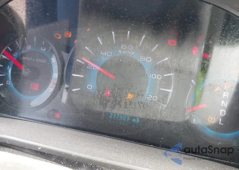 2011 Ford Fusion S z USA, uszkodzony, nr VIN 3FAHP0GA8BR268462